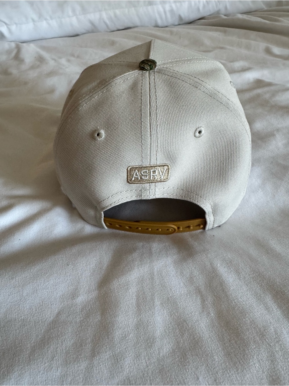 ASRV Cream Snapback Cap with Camouflage Brim - Picture 3 of 6